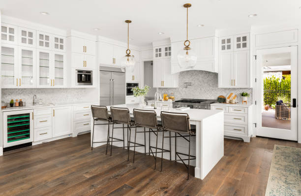 LVP kitchen floor Harwood